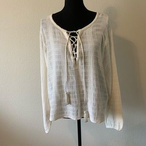 🦉4/$10🦉 Love Stitch top